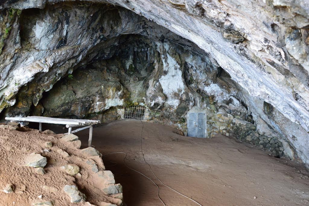 Sentiero Grotta del Genovese
